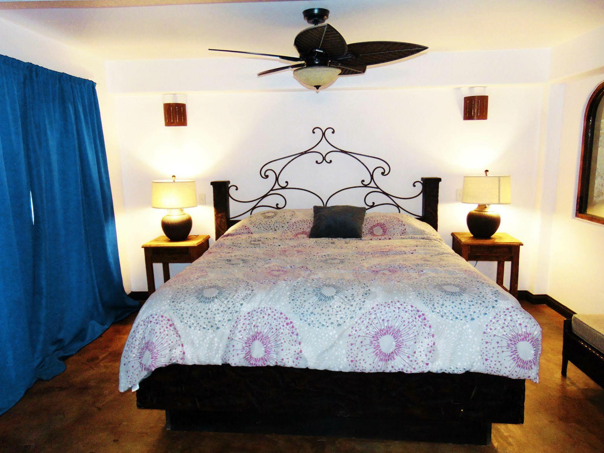 מלון Primo Tapia Casa Playa Baja מראה חיצוני תמונה
